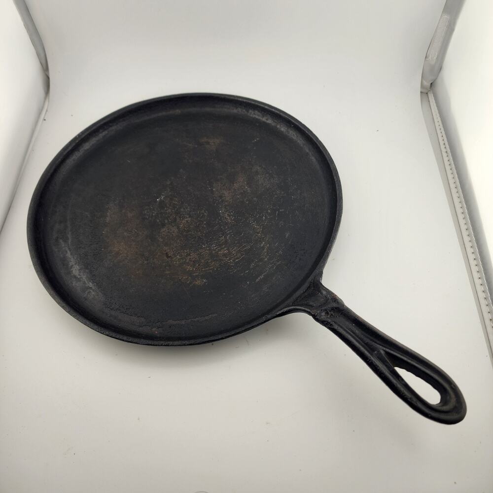 Antique 1800s Early Cast Iron Gate Marked 10” Griddle Fancy Handle